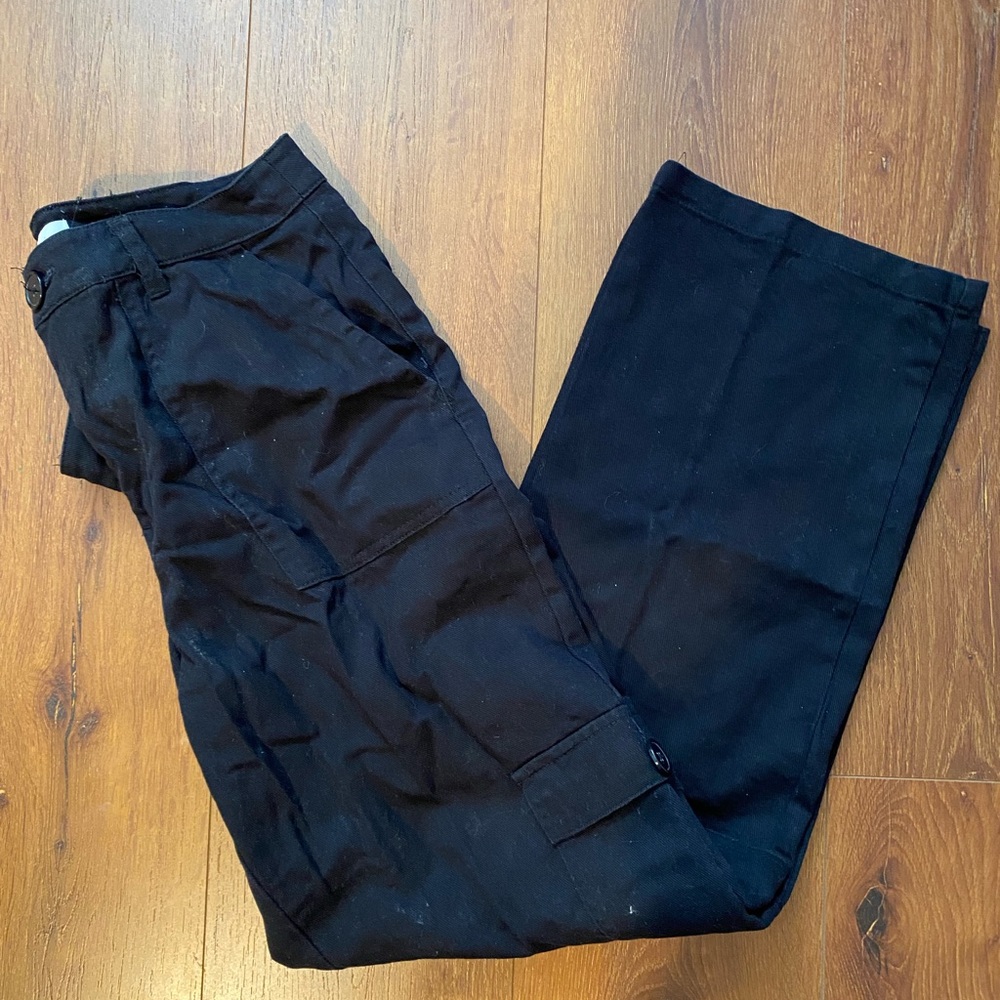 black cargo pants